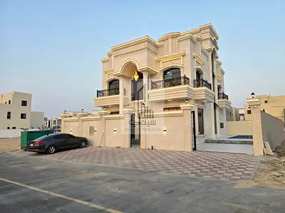 Super-deluxe corner villa, 6 bedrooms, with no annual fees