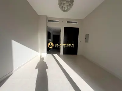 Unfurnished | Vacant | Limited time Offer