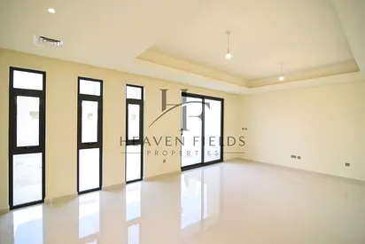 Large Living Room | Closed kitchen | Most Desired R2M Type