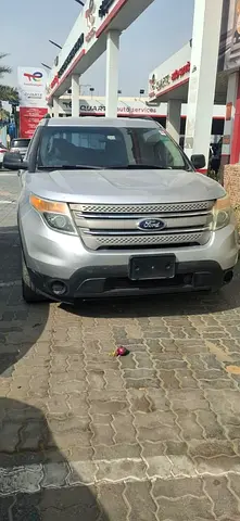 Ford Explorer 2014 Base GCC Specs