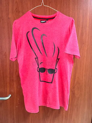 Red Nike graphic T-shirt size M, lightly used