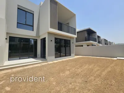 Vacant | Near Amenities | Multiple Options