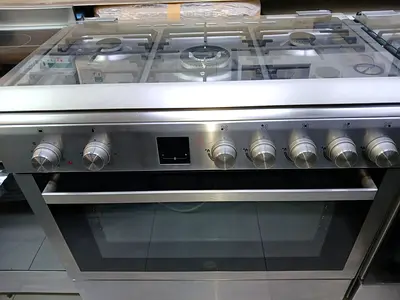 Stainless Steel 90cm Gas Range Cooker with Oven - Good Condition