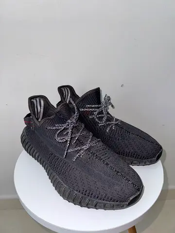 Yeezy Black knitted slip-on sneakers -