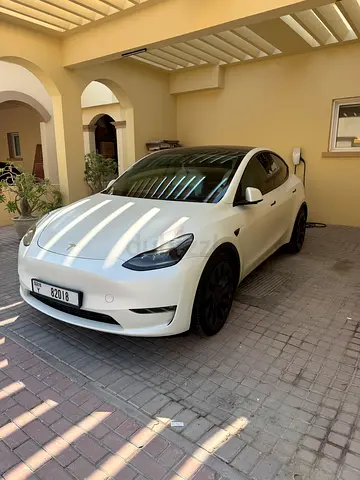2023 Tesla Model Y Performance GCC Specs