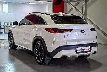 صورة 8 لـ 2023 Infiniti QX55