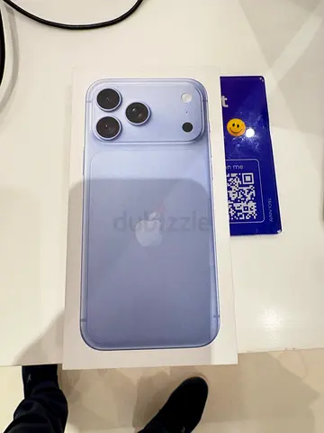 Brand new sealed iPhone 18 pro max (Glacier) Unopened box with Apple care support added for 2 years.