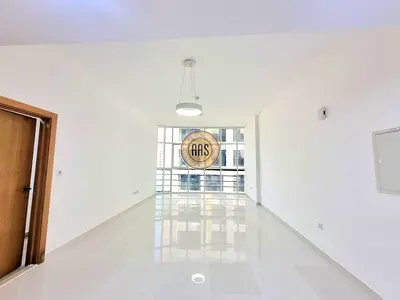 Chiller Free || Spacious 1-Bedroom Apartment || At Prime Location