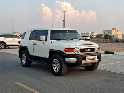 AED 2288/month | 2017 Toyota FJ Cruiser  | GCC Specs | Ref#544317