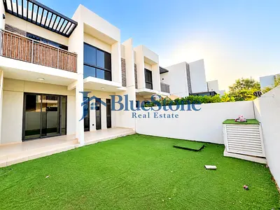 Beautiful 3 Bed + Maid | Vacant | Open View