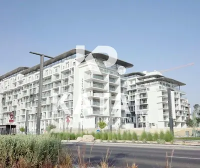 Modern 1 BR| Well Maintained| Great Community