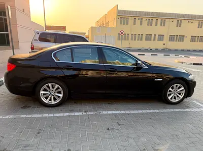 2013 BMW 5-Series 520i M Sport 4 cylinder.GCC Specs. Well maintained.Original paint. Agency service.