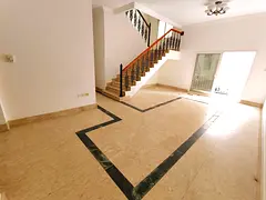 COMPOUND VILLA| 3 BEDROOMS|MAIDS ROOM| COMMON ENTRANCE
