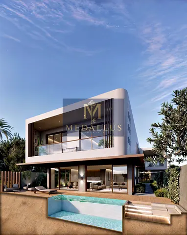 4BHK Luxury Living l Premium Layout l Flexible Location l Resale