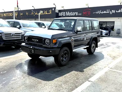 2026 Toyota Land Cruiser LC 76 LX GCC Specs WITH Air compressor