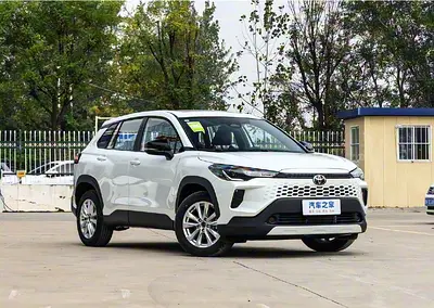 Toyota Corolla Cross 2026 Chinese Specs available Black color and white Color