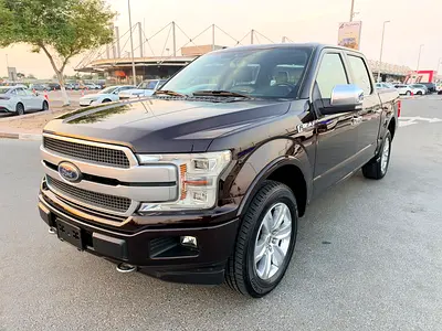 Ford F-150 Platinum 2018 GCC Specs full option single owner original paint
