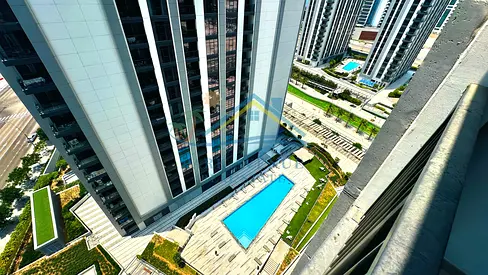2BHK Available For Rent in Bridges Tower