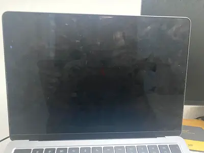 MacBook Air 14-inch M2 (Used) - Silver, Very good Condition
