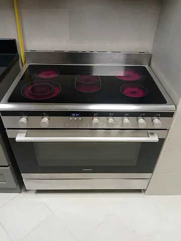 Siemens electric cooker 90 cm good condition for sale
