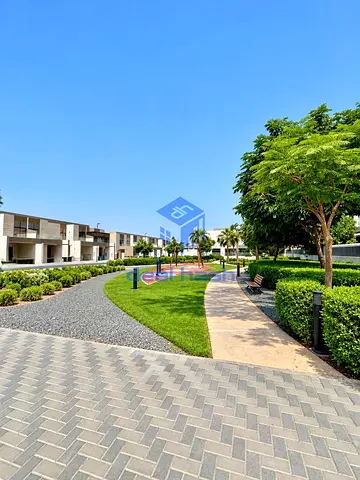 Single Row | Zero Maintenance Fees | Next To Park