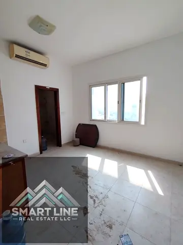 No cash deposit near to sachool studio with siplat ac fully sunlight rent 16k