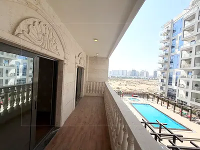 Spacious Layout | Pool View| Near Metro and School