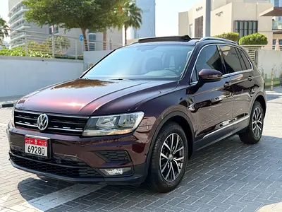 2018 Volkswagen Tiguan SEL GCC original paint full service history by agency