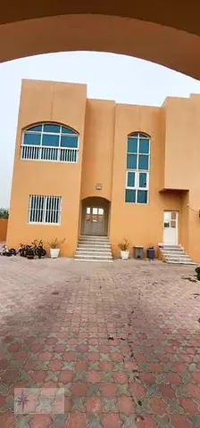 ***URGENT SALE – 4 Bedrooms Duplex Villa in Al Ramla Area***