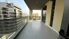 1645Sqft, Huge Furnished 2bhk with terrace only 2.5M, No commission