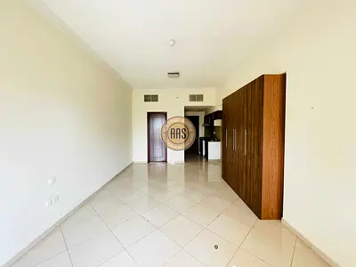 Lavish Studio Apartment Available For Rent With Balcony 45k