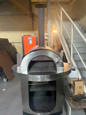 Premium Wood-Fired Outdoor Pizza Oven Stainless Steel