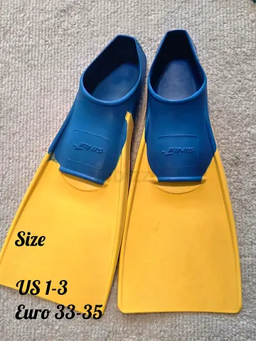 Children's Swim Fins / Flippers Size US 1-3 (Euro 33-35) - Good Condition