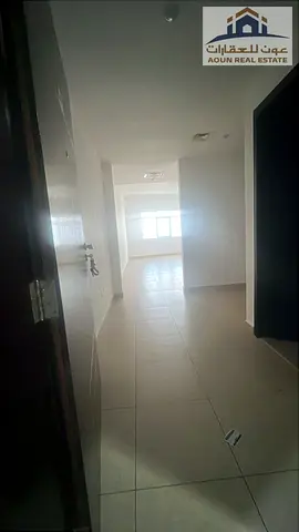 🏡✨ **شقة للإيجار في التعاون – الشارقة** 😍 **غرفة وصالة مع خزائن حائط مدمجة!** 🛏️ غرفة نوم 🛋️ صالة 👔 خزائن داخل الجدار 💰 **الإيجار السنوي: 37,