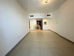 One month free, spacious 2bhk for rent 100k in 4chqs payment