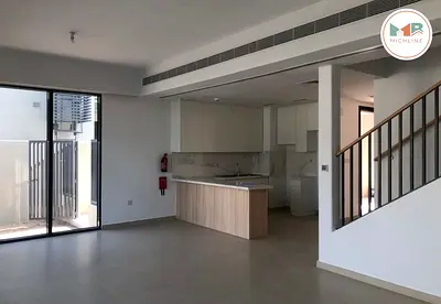 Prime Location | Luxury | 3BR TH| Corner, Single Row