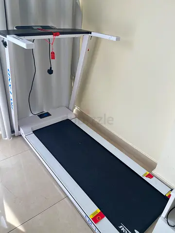 Treadmill for sale: Skyland EM 1270