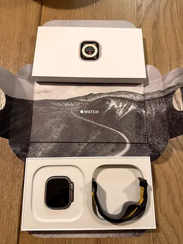 Apple Watch Ultra 1