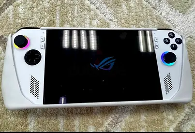 rog ally z1 extreme 16GB RAM 512GB STORAGE