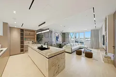 1 OF 1 HIGH END RENOVATED 3 BED APARTMENT