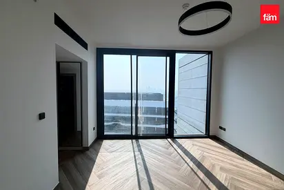 Luxury Apartment | Large Layout | Prime Location