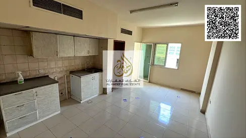 للإيجار السنوي | استوديو مع بلكونة | مقابل كنز هايبر ماركت | الروضة 1 | 17,000 درهم