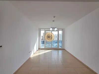 In prime location chiller free huge 1bhk with all amenities