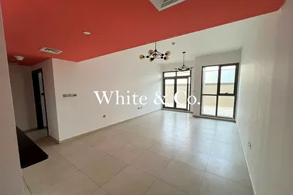 HUGE TERRACE | SPACIOUS | POOL LEVEL UNIT