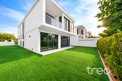 Extended Plot | Near Lagoon | Single Row