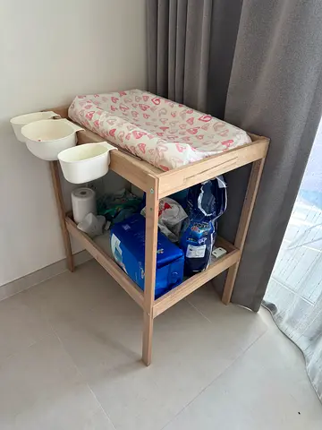 Baby changing table