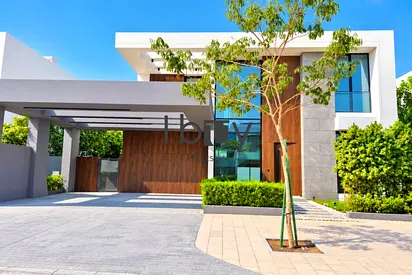 Marina Access | Prime Location