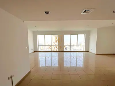 SPACIOUS 3 BHK + MAID’S ROOM | PRIME SZR LOCATION