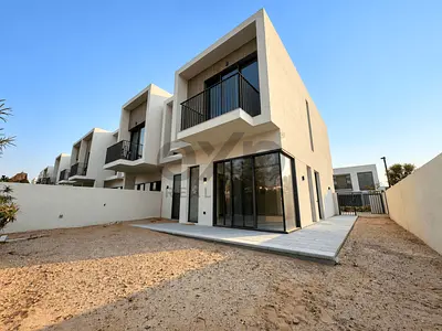 Vacant | Park Backing | 4 Bedrooms + Maids