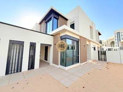 NO COMMISSION ONE MONTH FREE BRAND NEW 3BEDROOM TOWNHOUSE VILLA WITH MAID ROOM IN JEBEL ALI VILLAGE DUBAI